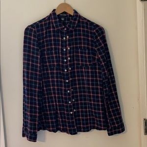 BOGO 🦋🦋 Black, blue, red & white plaid shirt